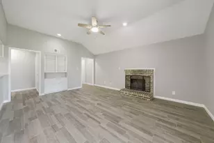 13607 Ravensway Dr, Cypress, TX 77429 - Photo 3