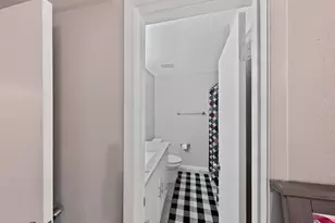 8101 Amelia Rd, Houston, TX 77055 - Photo 33