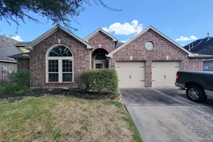 2710 Bamboo Ln, Rosenberg, TX 77471 - Photo 1