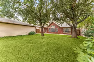 9423 Walnut Brook Ct, Houston, TX 77040 - Photo 43