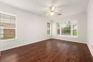 9423 Walnut Brook Ct, Houston, TX 77040 - Photo 17
