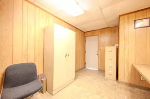 619 E Jackson St, El Campo, TX 77437 - Photo 23