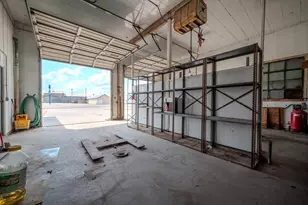 619 E Jackson St, El Campo, TX 77437 - Photo 43