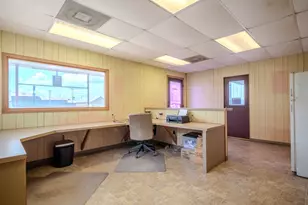 619 E Jackson St, El Campo, TX 77437 - Photo 13