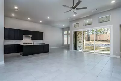 1723 Divino Pass, Conroe, TX 77304 - Photo 5