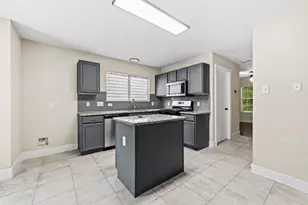 26853 Hailey's Manor, Kingwood, TX 77339 - Photo 17