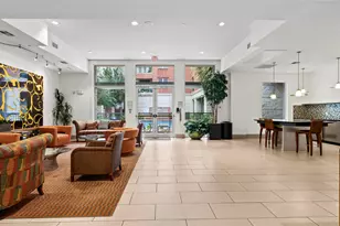 300 St Joseph Pkwy, Houston, TX 77002 - Photo 21