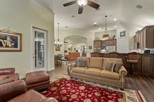 11 S Sandbells Park Ln, Montgomery, TX 77316 - Photo 23