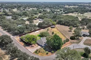 419 Ryan Ave, Burleson, TX 76028 - Photo 43