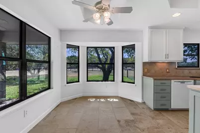 419 Ryan Avenue, Burleson, TX 76028 - Photo 9