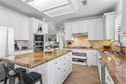 215 Ridgemont Drive, Alvin, TX 77511 - Photo 13