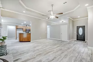 156 Corbett St, Vidor, TX 77662 - Photo 9