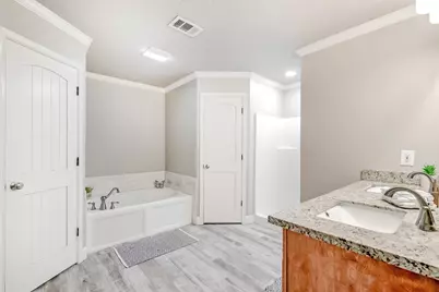 156 Corbett Street, Vidor, TX 77662 - Photo 15