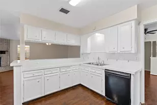 11007 Gatlinburg Dr, Houston, TX 77031 - Photo 7