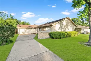 11007 Gatlinburg Dr, Houston, TX 77031 - Photo 1