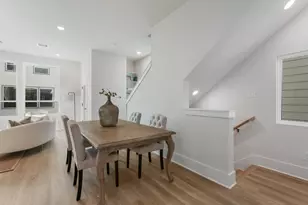 4711 Thornton Villas Ln, Houston, TX 77018 - Photo 15