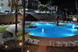 9520 Seawall, Galveston, TX 77554 - Photo 3
