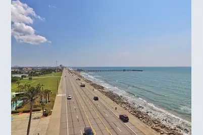 9520 Seawall #121, Galveston, TX 77554 - Photo 23