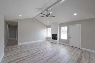 9315 Fairdale Ln, Houston, TX 77063 - Photo 7