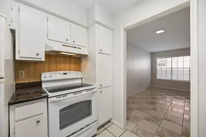 2250 Bering Drive #101, Houston, TX 77057 - Photo 11