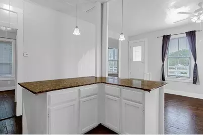 2102 Avenue O 1/2 #UP, Galveston, TX 77550 - Photo 7