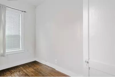 2102 Avenue O 1/2 #UP, Galveston, TX 77550 - Photo 21