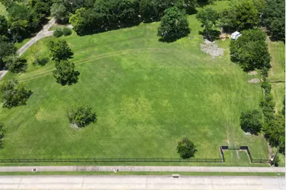 1031 Louisiana Avenue, League City, TX 77573 - Photo 1