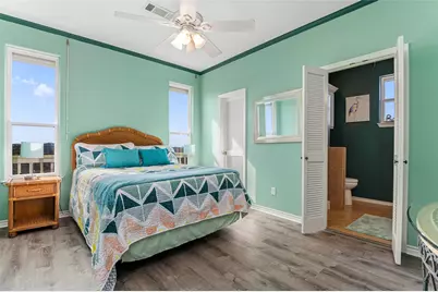 200 Mobile, Crystal Beach, TX 77650 - Photo 33