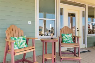 200 Mobile, Crystal Beach, TX 77650 - Photo 7