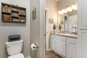 200 Mobile, Crystal Beach, TX 77650 - Photo 41