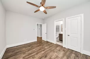 8609 Concord Trace, Houston, TX 77055 - Photo 35