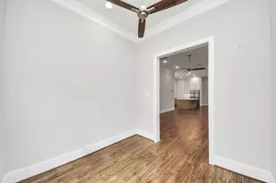 8609 Concord Trace, Houston, TX 77055 - Photo 23