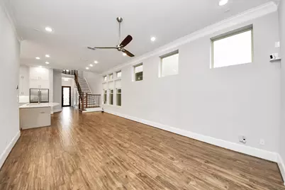 8609 Concord Trace, Houston, TX 77055 - Photo 15