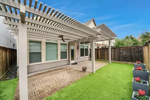 8609 Concord Trace, Houston, TX 77055 - Photo 45