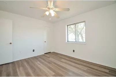 15573 Fm 1887 Road, Hempstead, TX 77445 - Photo 21