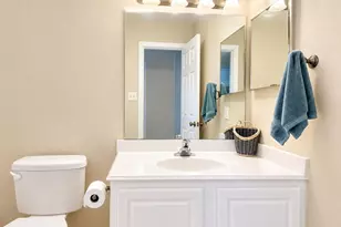39 Camellia Grove Circle, The Woodlands, TX 77382 - Photo 11
