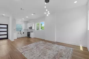 6186 Eastland St, Houston, TX 77028 - Photo 9
