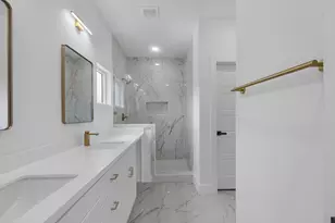 6186 Eastland St, Houston, TX 77028 - Photo 17