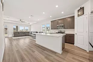 9747 Pettus Crk Dr, Cypress, TX 77433 - Photo 17