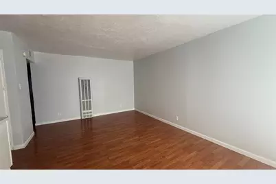 519 Branard St Street #10, Houston, TX 77006 - Photo 5