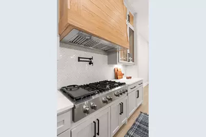 202 Victoria Court, Montgomery, TX 77356 - Photo 19