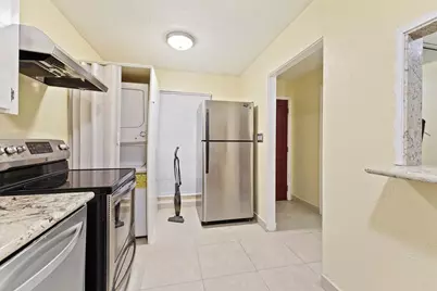 2503 McCue Road #6, Houston, TX 77056 - Photo 5