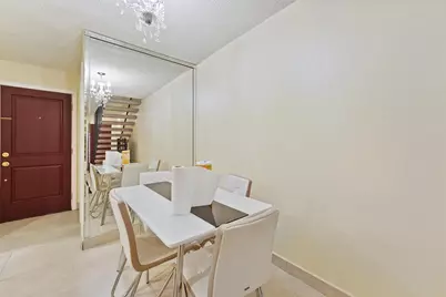 2503 McCue Road #6, Houston, TX 77056 - Photo 9