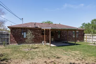 308 Hickory Court, Bishop, TX 78343 - Photo 7
