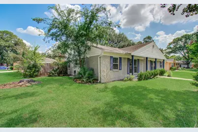 11403 Braewick Drive, Houston, TX 77035 - Photo 7