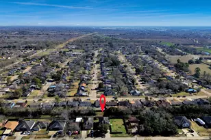 10217 Teneha Dr, Houston, TX 77033 - Photo 35