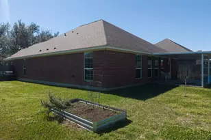 1105 Isabella Blvd, Angleton, TX 77515 - Photo 23