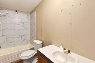 6710 Trail Loop W, Rosharon, TX 77583 - Photo 15