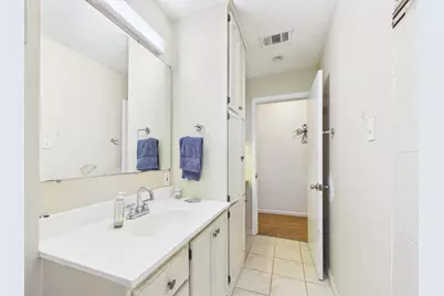 113 W Riverwood Drive, Houston, TX 77076 - Photo 17