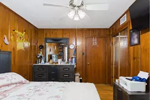 113 W Riverwood Dr, Houston, TX 77076 - Photo 9
